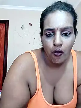 Foxybaby420 Adlı Modelin Canlı XXX Sohbeti