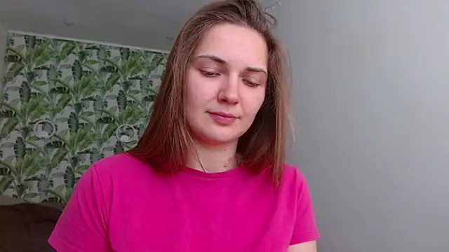 Chatroom XXX en direct de Olivia_shine