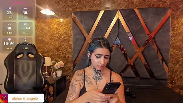 Alahia_Dangelo 现场XXX聊天