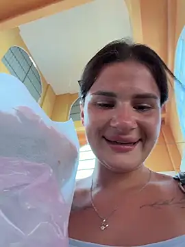 MiraReach webcam show