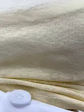 Lina-Xuka81's Live XXX Chat