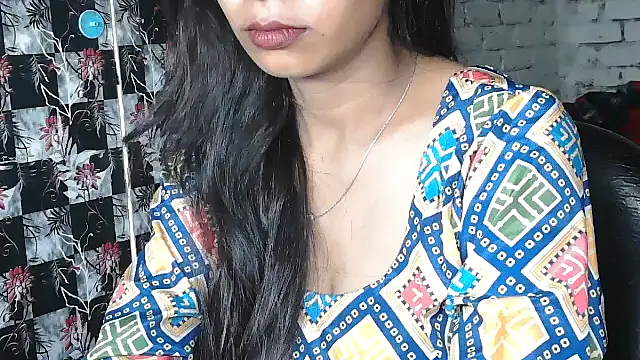 Czat XXX na żywo – Sexy_Heena69