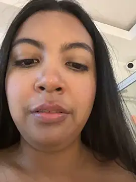 nicole_fisherrのライブXXXチャット