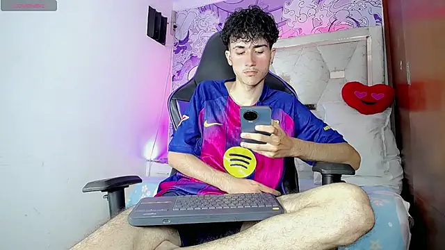 Chatroom XXX en direct de johnny_cagee