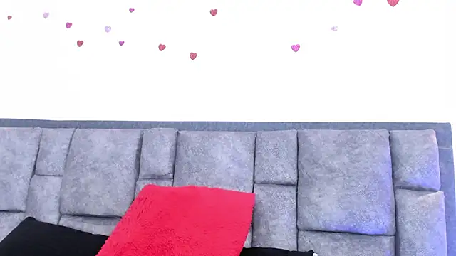 AdelaLustのライブXXXチャット