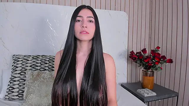 EmelyParker live XXX chat