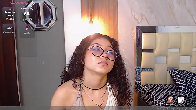 honeymoon_12: απευθείας συνομιλία ΧΧΧ