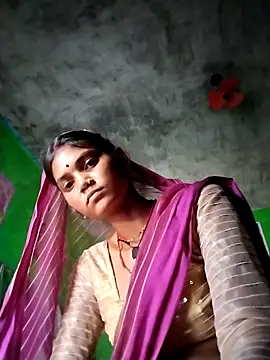 Chatroom XXX en direct de Jooli_cuty