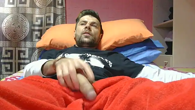 Chatroom XXX en direct de Pintiliescu