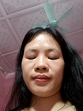 MISSINKUTE 网络视讯表演