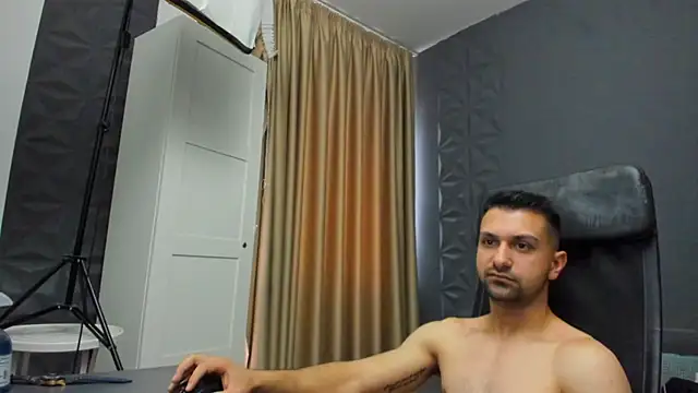 BryceReign Live XXX Chat