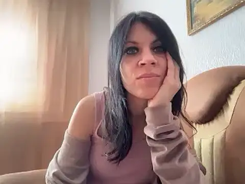 InjaAtHome: απευθείας συνομιλία ΧΧΧ