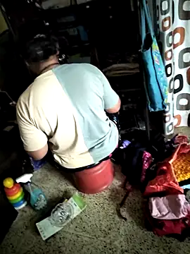 LovesomeCake Adlı Modelin Web Kamerası Şovu