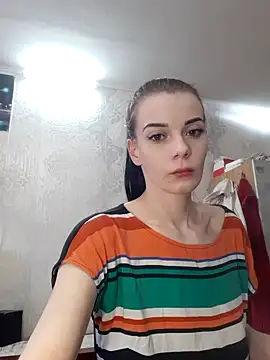 Webkamerová show JhonSHelBy7LuNa