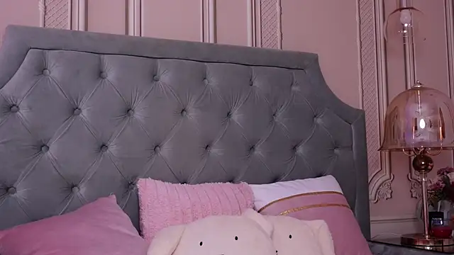 Chat XXX ao vivo de LucyAddison