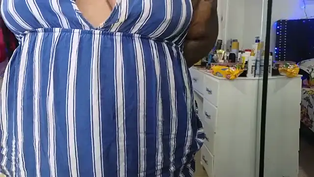 charlotte_077のライブXXXチャット