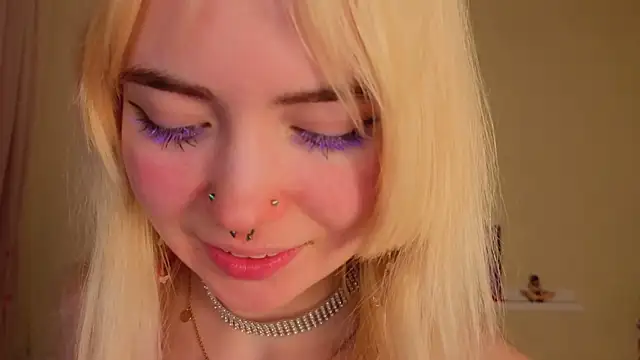 Iris_Ivory Chat XXX in diretta