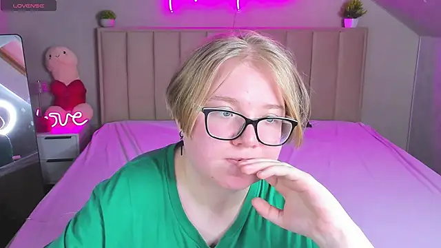 Lauraaa_Smith live XXX chat