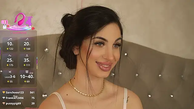 Chat +18 de Celine_Noir ao vivo