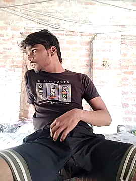 hot_fit_boy: онлайн-секс-чат