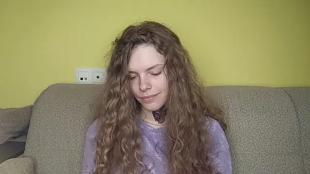 RayaNenlia Live XXX Chat