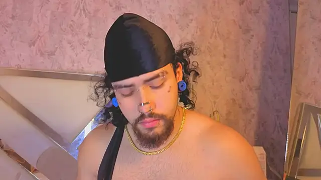 Benny_and_Mark Live XXX Chat