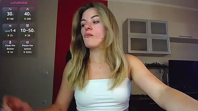 ladysabotage élő XXX-chatje