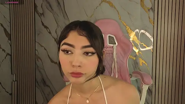 Chat +18 de sophia_willliamss ao vivo