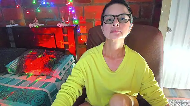 BrianaGarner Live XXX Chat