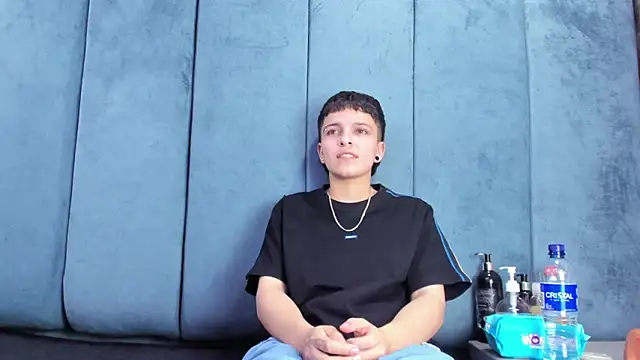 Megan_Thompson_ 现场XXX聊天