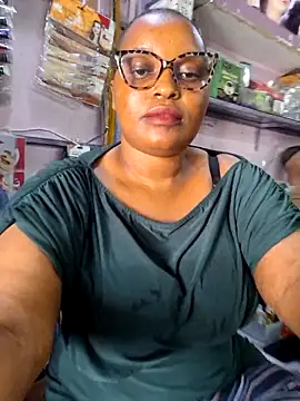 Goddess_of_Hearts Adlı Modelin Canlı XXX Sohbeti