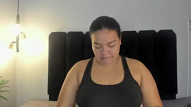 Chat XXX en directo de Amaranoir-