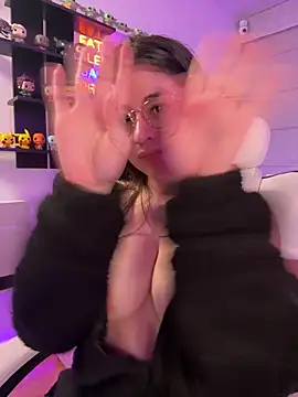 Sharon_07 现场XXX聊天