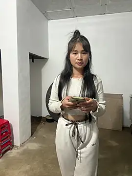 LittleSun_ Chat XXX in diretta