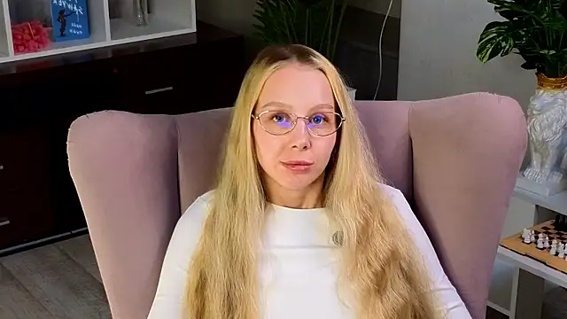 XXX chat uživo modela LishaPelle