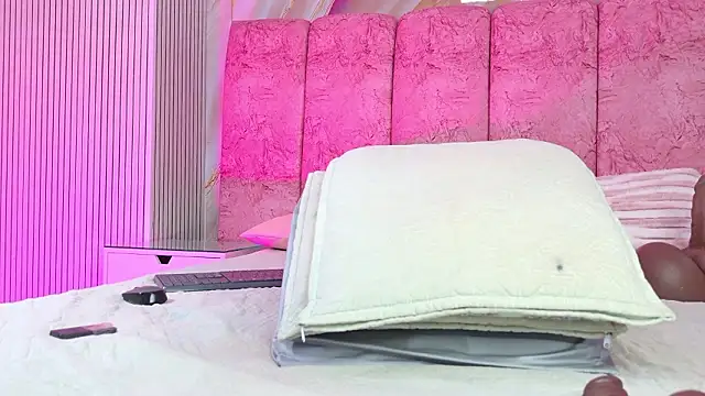 emmacurvy 现场XXX聊天