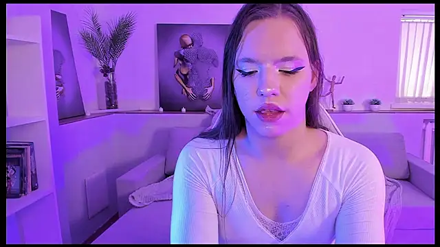 Madison_dolly Adlı Modelin Canlı XXX Sohbeti