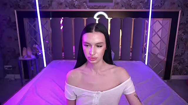 XXX chat uživo modela Snow_WhiteeeX