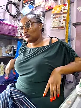 دردشة Goddess_of_Hearts الجنسية المباشرة