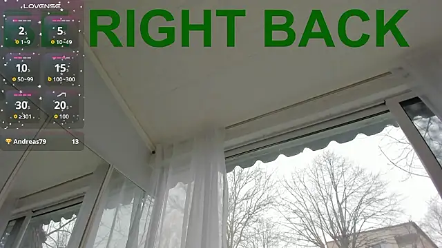 Czat XXX na żywo – Ella_Vee