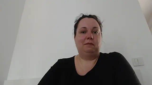 WendyRhoades Adlı Modelin Canlı XXX Sohbeti