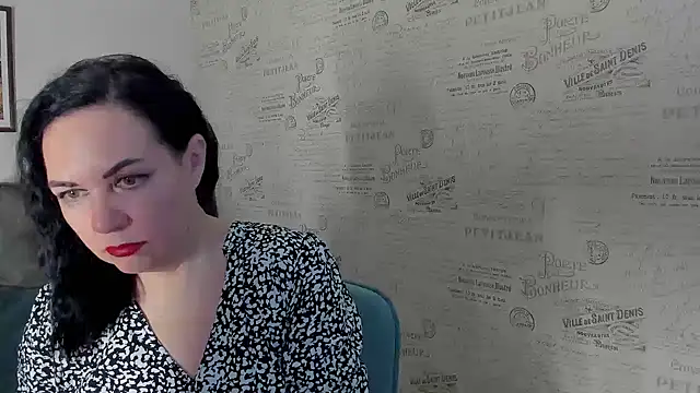 دردشة Roxy_doll الجنسية المباشرة