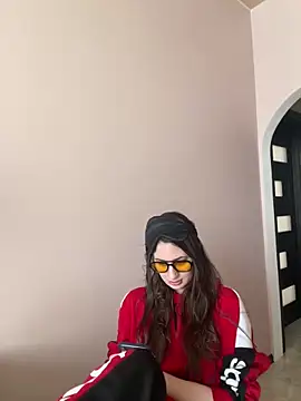 Flossy_Vettie: онлайн-секс-чат