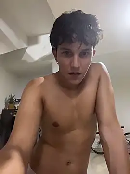 Živý XXX chat Leo_Savage_