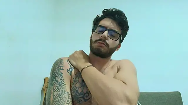 thomas_gun Obrolan Langsung XXX