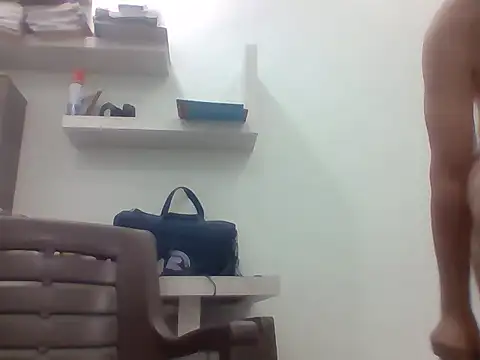 nupa230780 élő XXX-chatje