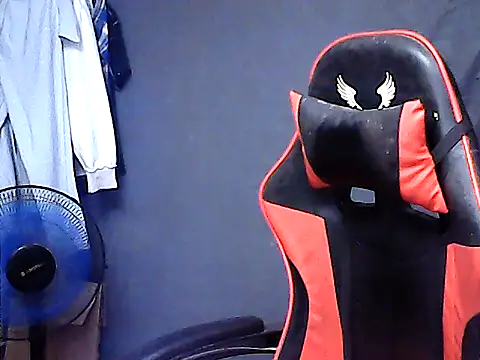 sweet_sexyasian69 élő XXX-chatje