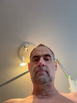 Jimmy_big1 élő XXX-chatje