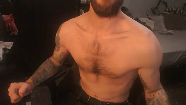 SexxxyLouis élő XXX-chatje