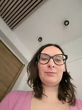 Živý XXX chat The_Snowwhitee